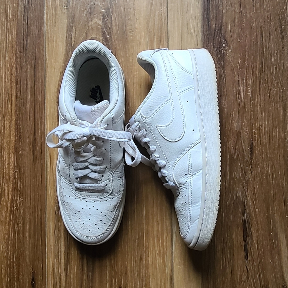 NIKE | White Air Force 1's Women Sz 7.5